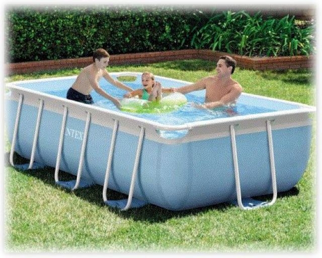Каркасный бассейн прямоугольный Intex 26784, размер 300 х 175 х 80 см в комплекте: (картриджный насос-фильтр 2006 л/ч, лестница) 