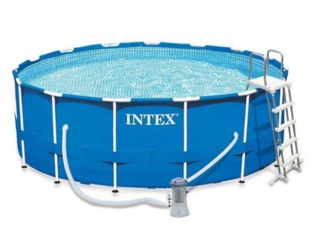 Каркасный бассейн Intex 28242 Metal Frame Pool, размер 457 х 122 см в комплекте: (картриджный насос фильтр 3785 л/ч, лестница, тент, подложка, ремонтный комплект, сливной клапан) 